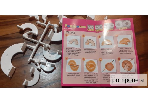Pomponera