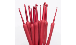 Set de agujas de  crochet  rojo (9 unidades) Importadas
